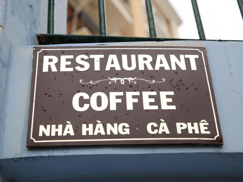 Hoa Phat Hotel & Apartment Ho Chi Minh City Exterior photo