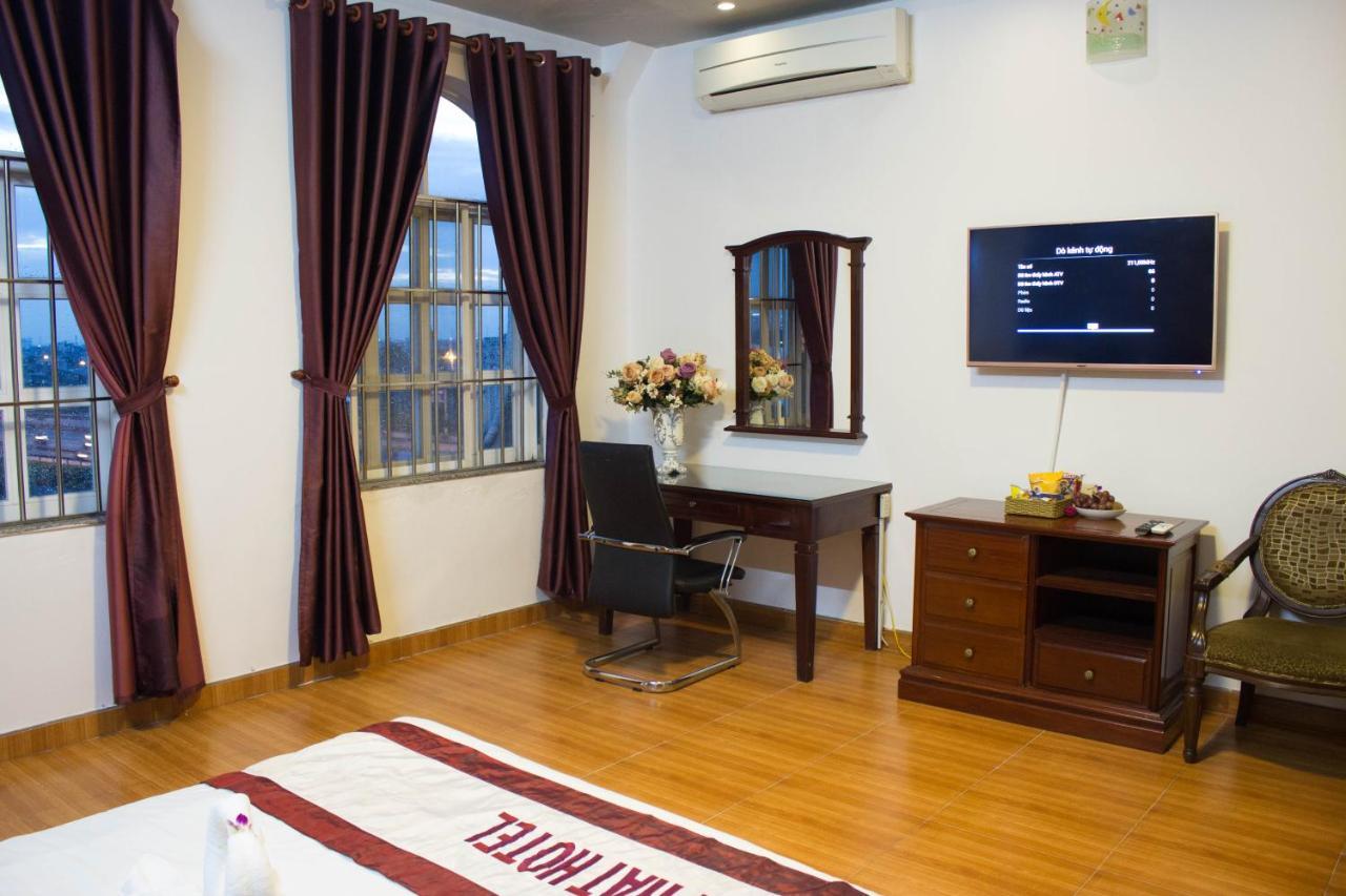 Hoa Phat Hotel & Apartment Ho Chi Minh City Exterior photo